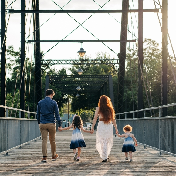 Meet your Posher, Marissa - Picture 2 of 2